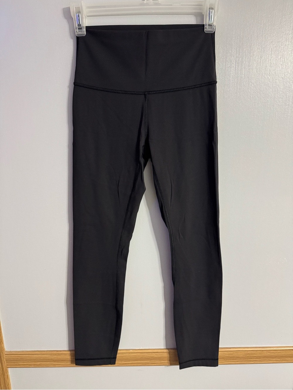 lululemon athletica Black High Waist Workout Leggings Size 4